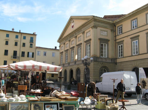 Opera House in Lucca Italy (Teatro Comunale)